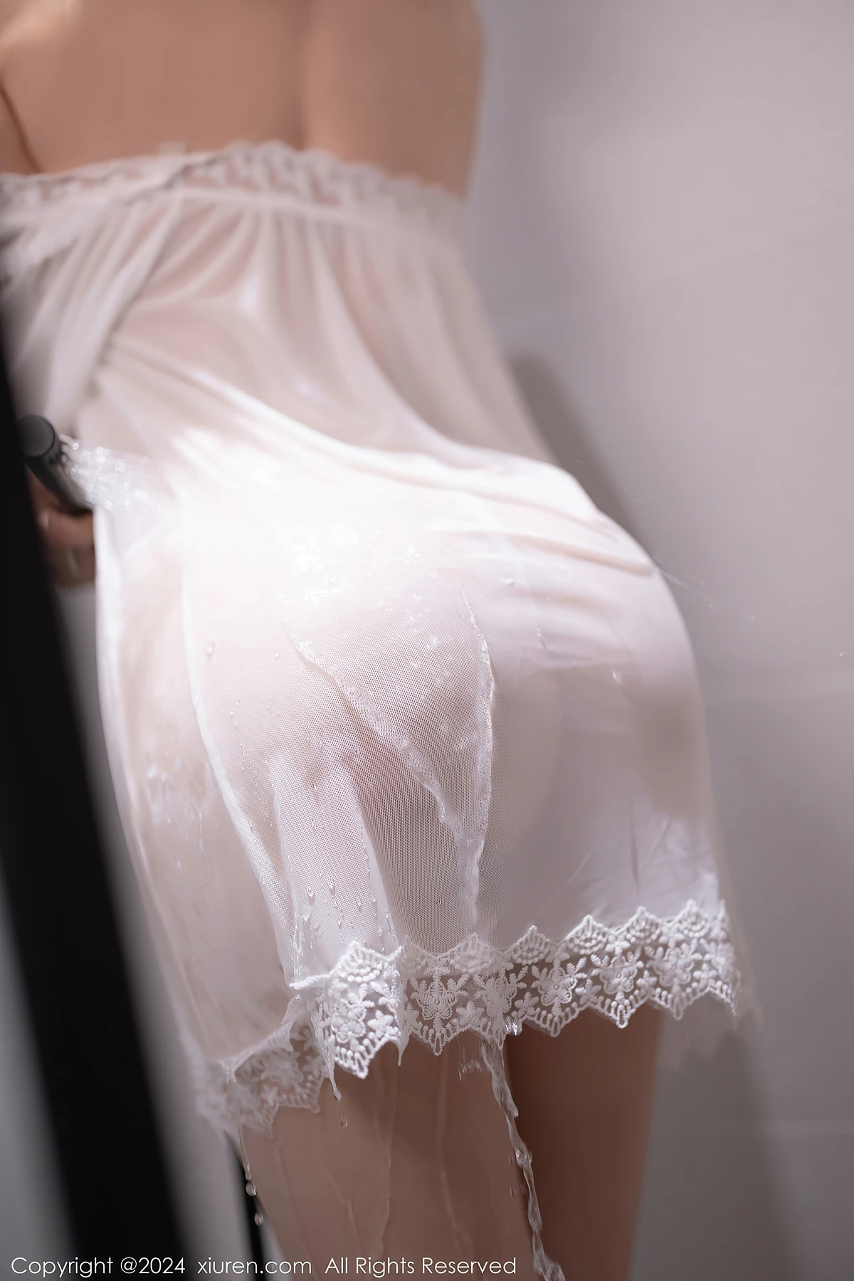 XiuRen秀人网 No.8836 徐莉芝Booty