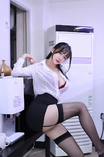 [LIKEY] Lee Ahrin (이아린) – Likey Web Pictorial