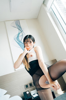 [Loozy] SonSon (손손) – Spit On Mex