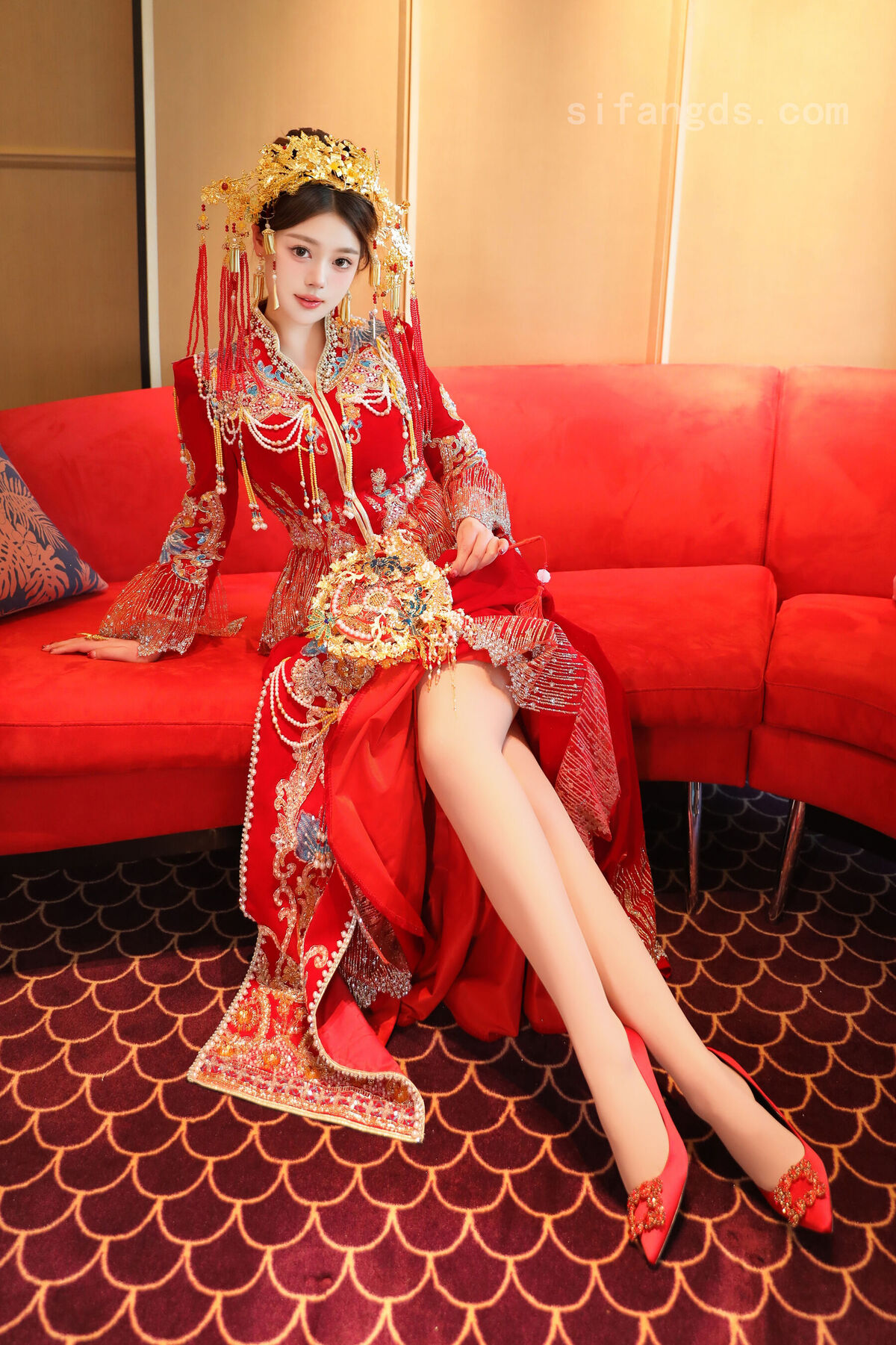XR Uncensored Dan Dan Bao 蛋蛋宝 – R18 秀人网模特 秀禾服 (90P – 6V)