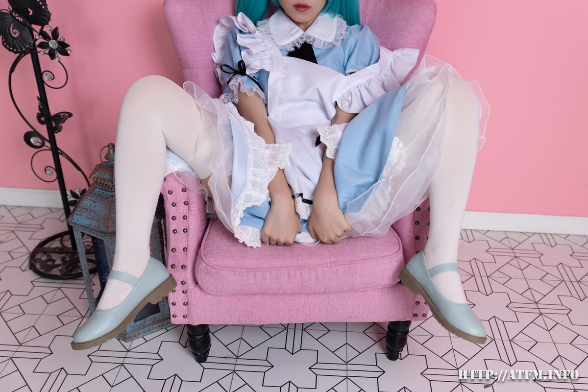 ATFM Vol.002 Iris Miku Maid