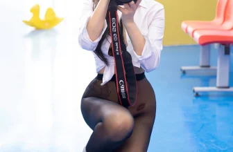 [Yaojingshe妖精社系列]2019.09.20 V1903 紫嫣《自拍》[50P]