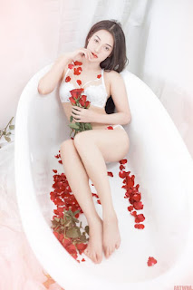 Artwha Desu – Photos P1