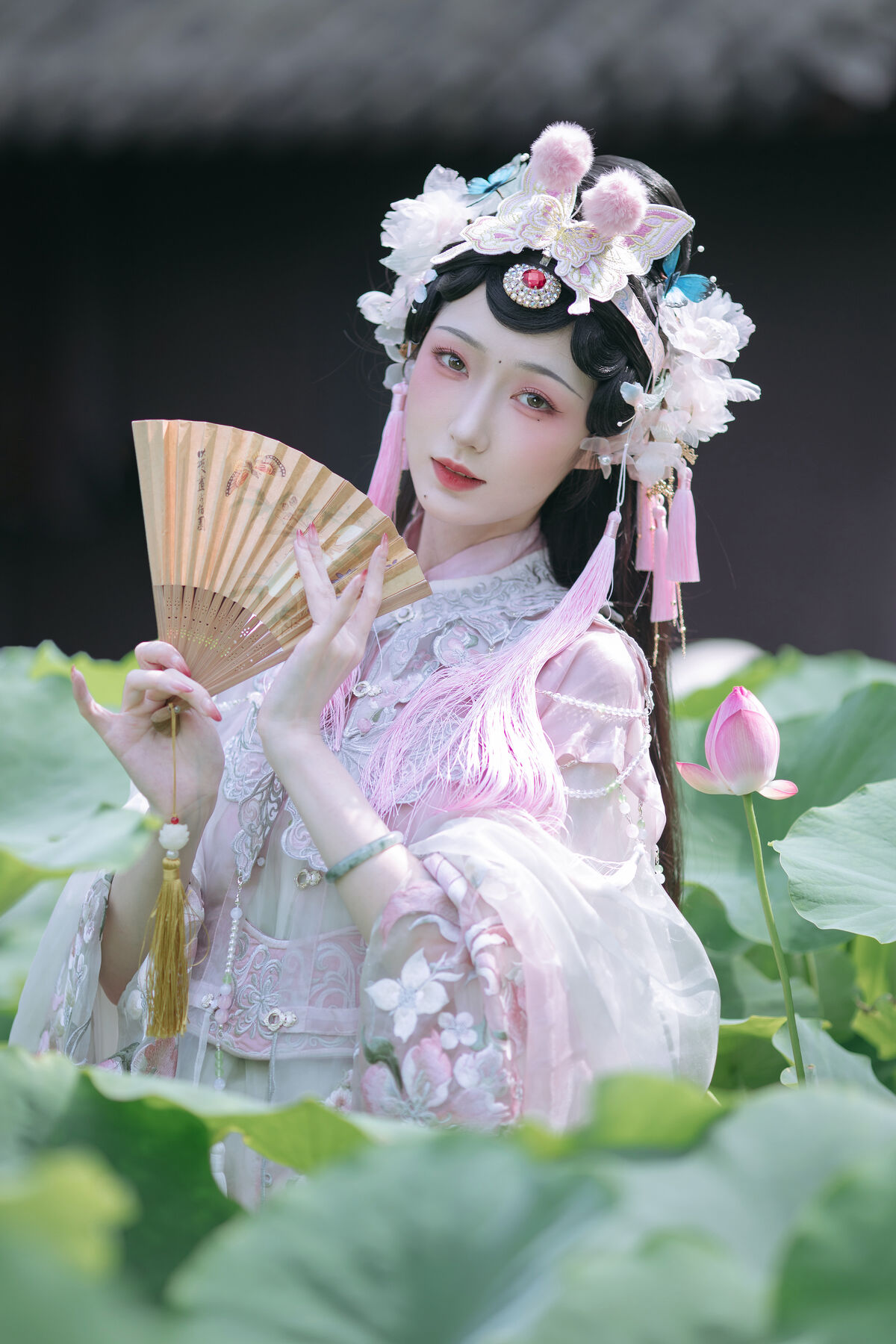 YiTuYu艺图语 Vol.8510 就是景年 (23P)