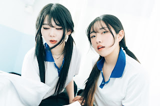[Loozy] Sonson (손손) x Zia (지아) – Bitch Academy