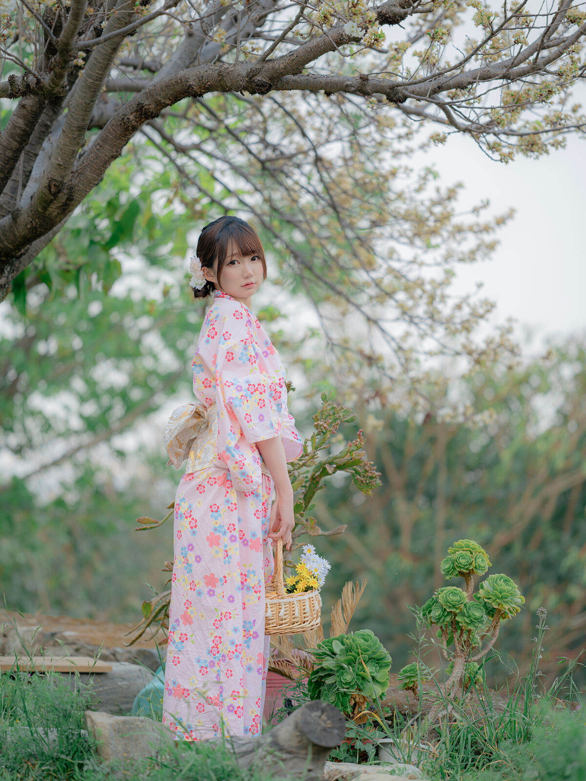 Coser@Nagisa魔物喵 – 2025年04月打包合集 Part02 (73P)