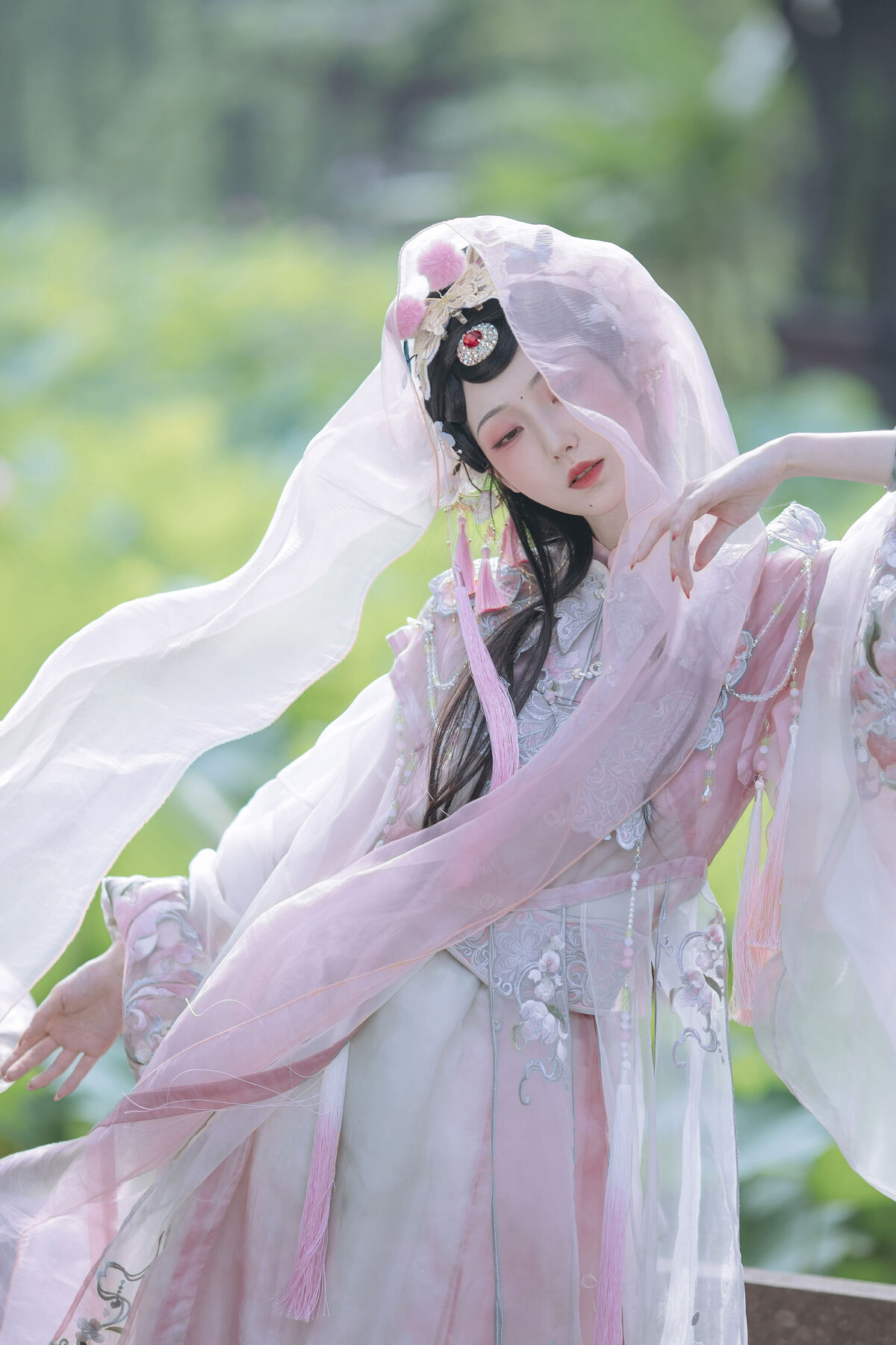 YiTuYu艺图语 Vol.8510 就是景年 (23P)