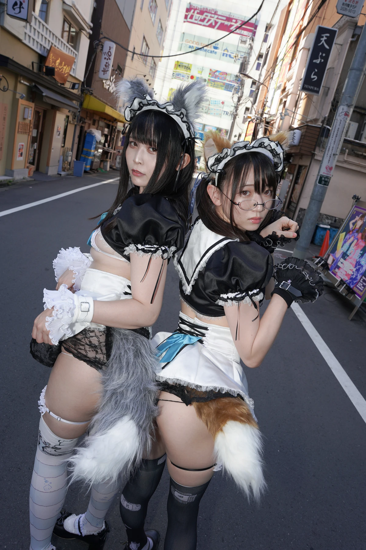 Sui Utatane うたたね翠, Mizuna Shione 水那しおね, 写真集 「野生のメイドがあらわれた！」 Set.03