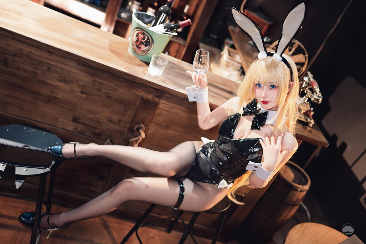 Coser@羽生三未 – 碧蓝航线真爱包 Part1 (51P)