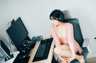[Loozy] SonSon (손손) – Date at home (+S Ver)