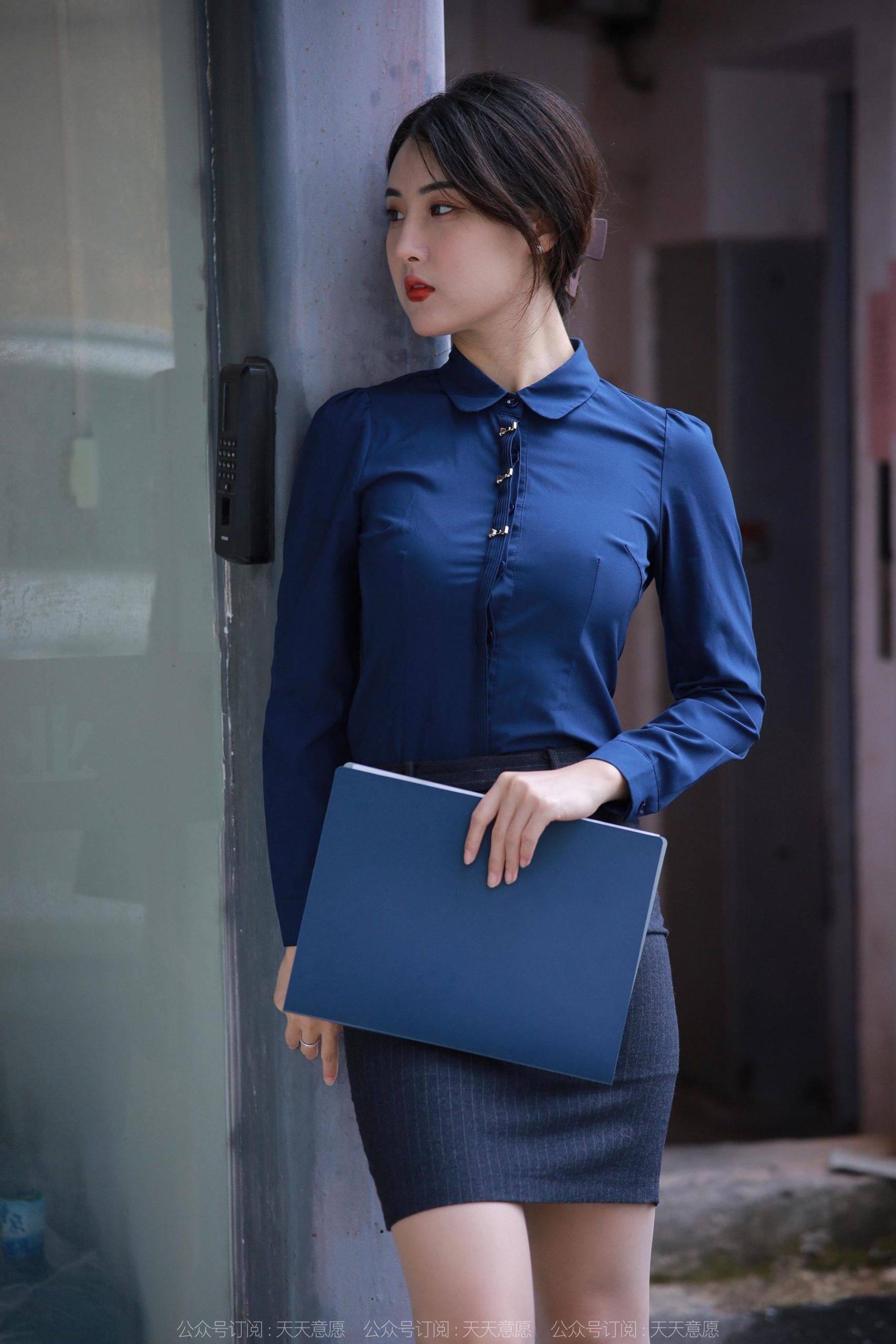 IESS异思趣向 - 模特：小宝 《都市女白领》