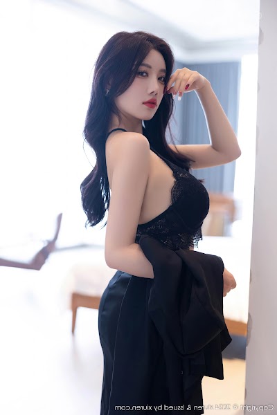 XIUREN No.9190 Yang Chen Chen (杨晨晨Yome)
