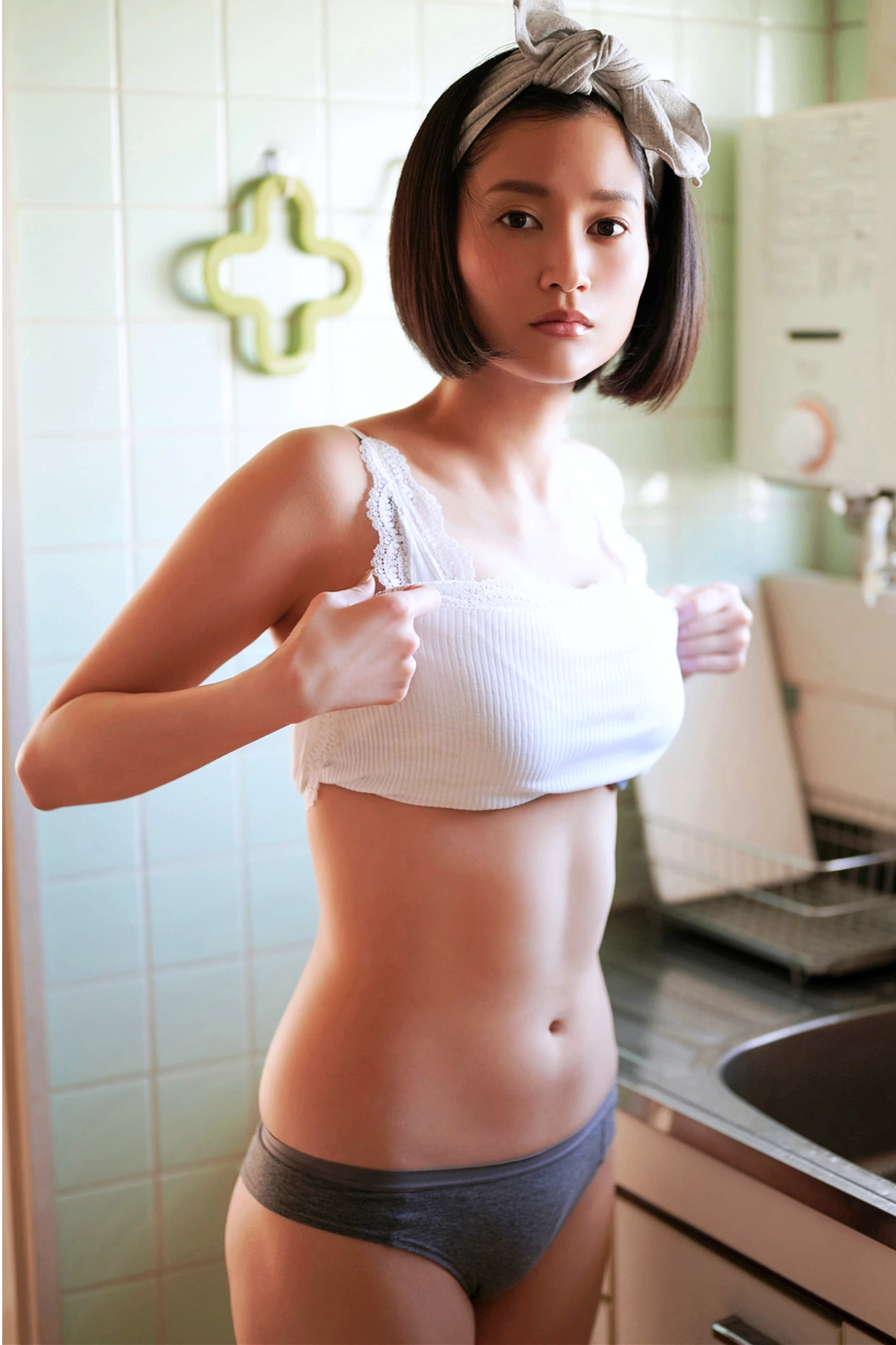 Arisa Deguchi 出口亜梨沙, 週刊現代デジタル写真集 「色めく昼下がり」 Set.02