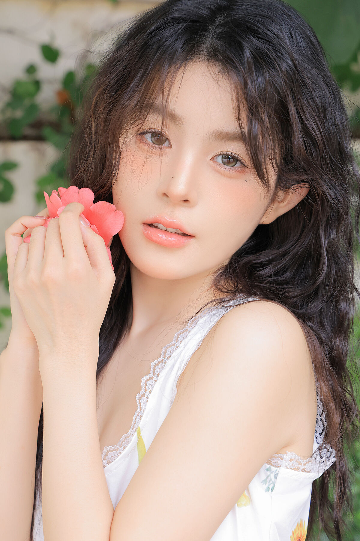 YiTuYu艺图语 Vol.7582 Luo Xin Xin