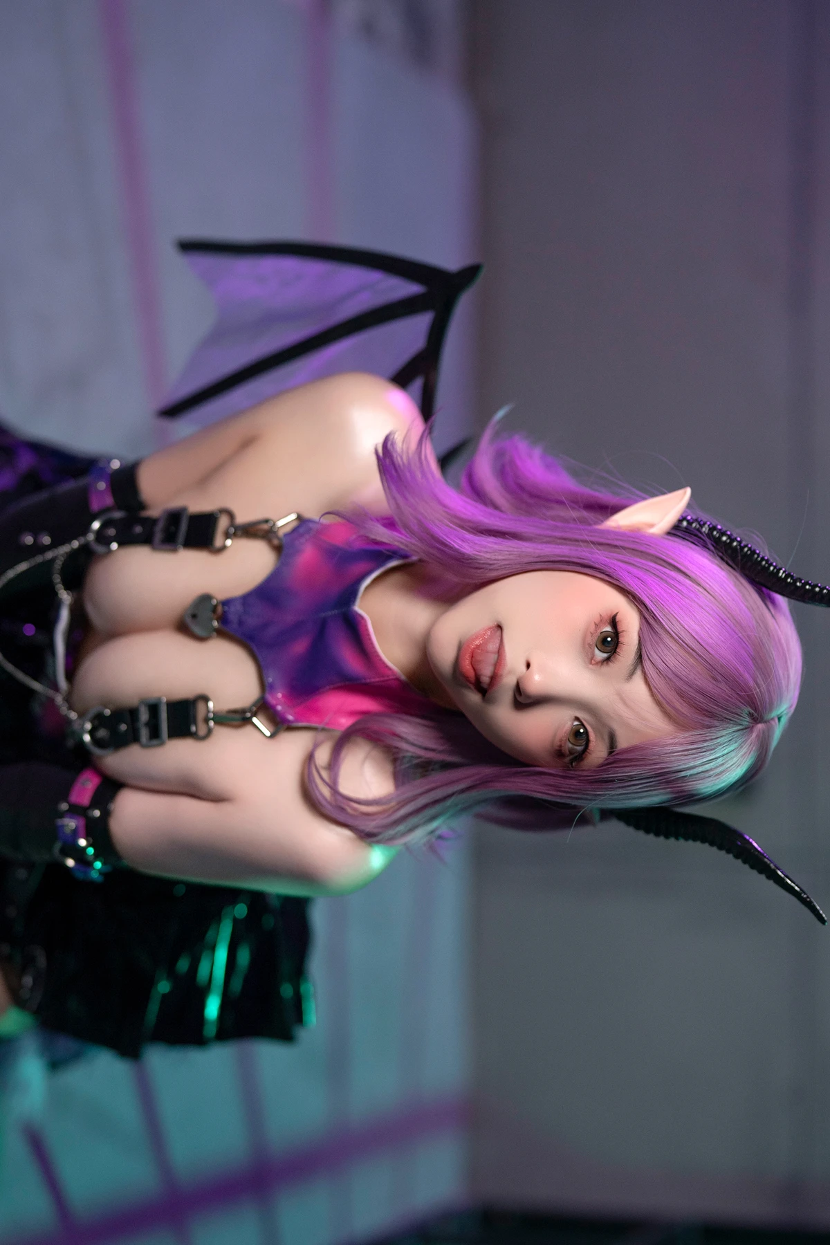 Cosplay Bangni邦尼 – 囚禁魅魔 Set.01