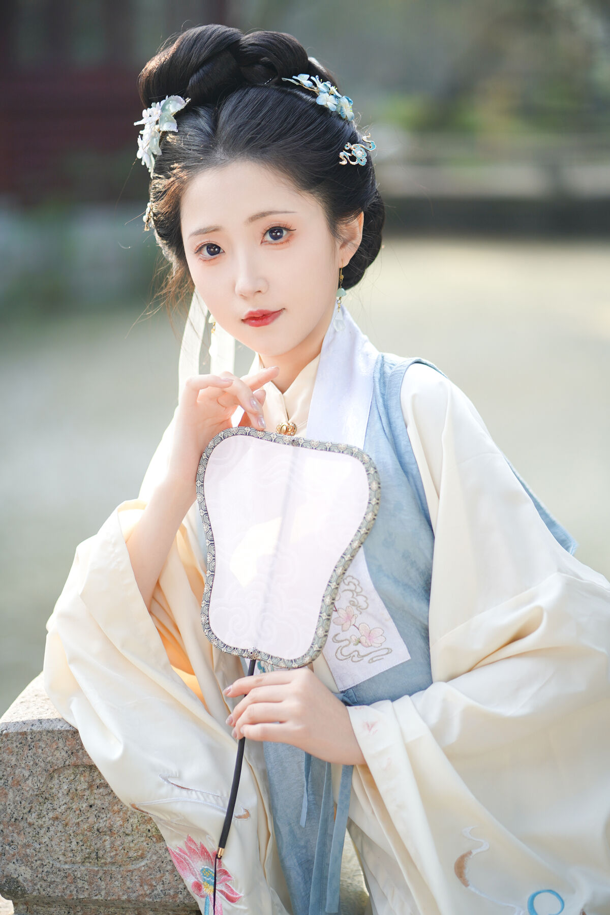 YiTuYu艺图语 Vol.8507 兔牙w (24P)