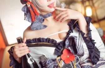 Takanashi Hanari – Sakamata Chloe Yukata