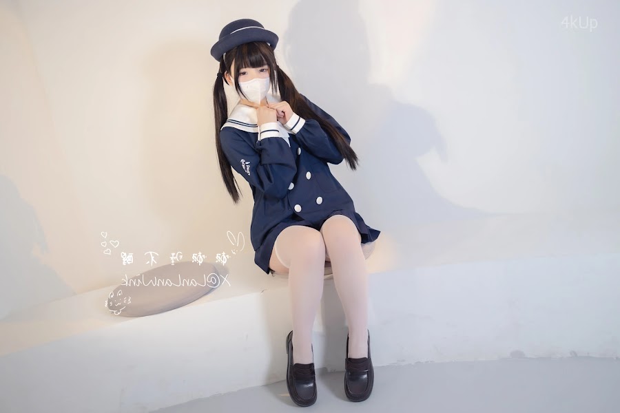 Coser@懒懒睡不醒 合法萝莉美少女捆绑白丝jk