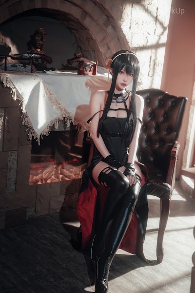 Coser@清水由乃 间谍过家家 约尔·福杰 战斗服