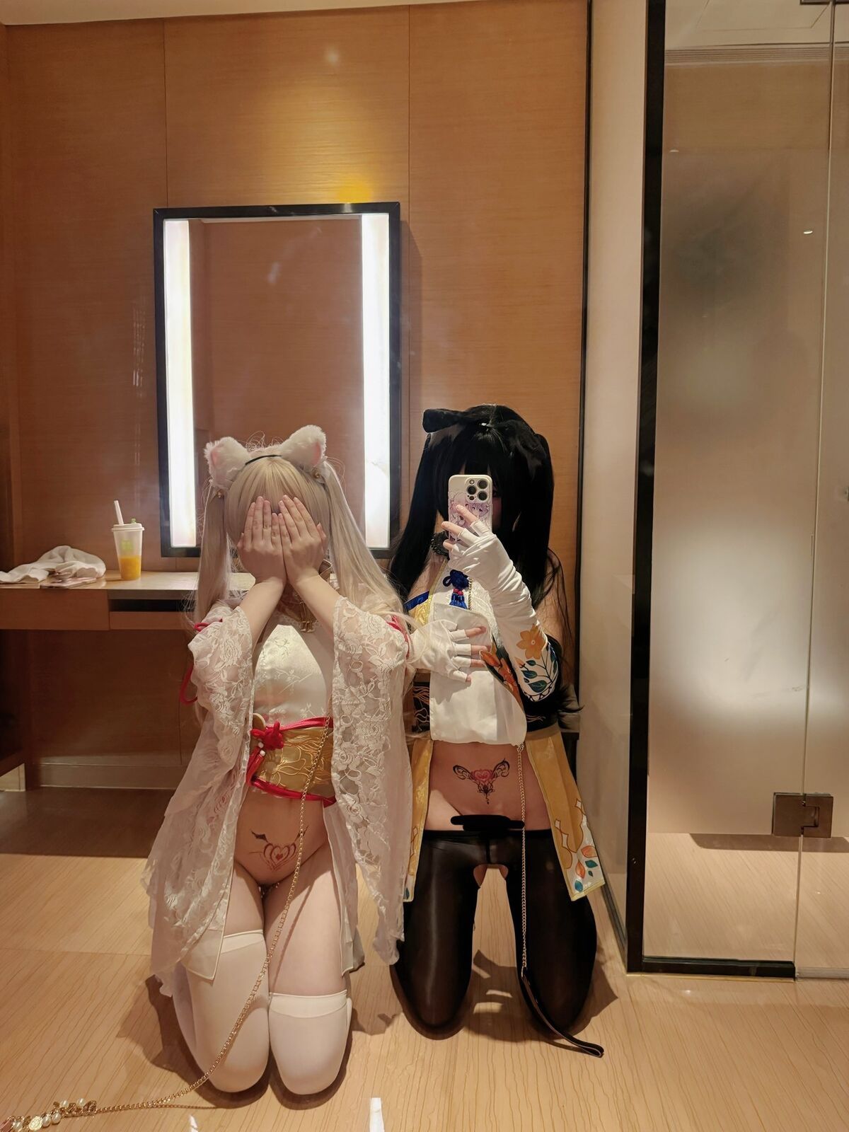 Coser@一枚呆呆 – 极品萝莉 (90P – 81V)