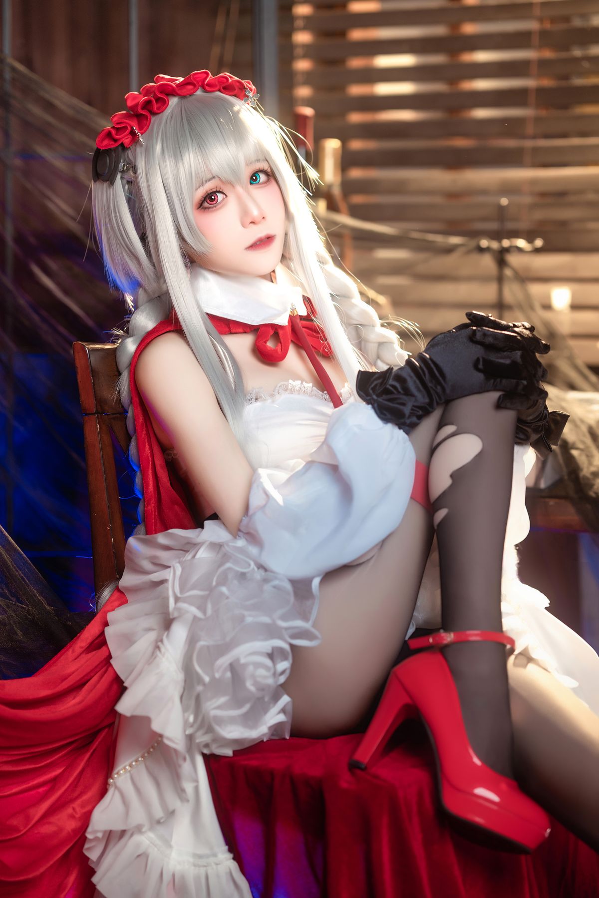 Coser@Tomoyo酱 – 碧蓝航线 埃尔宾小红帽 (31P)