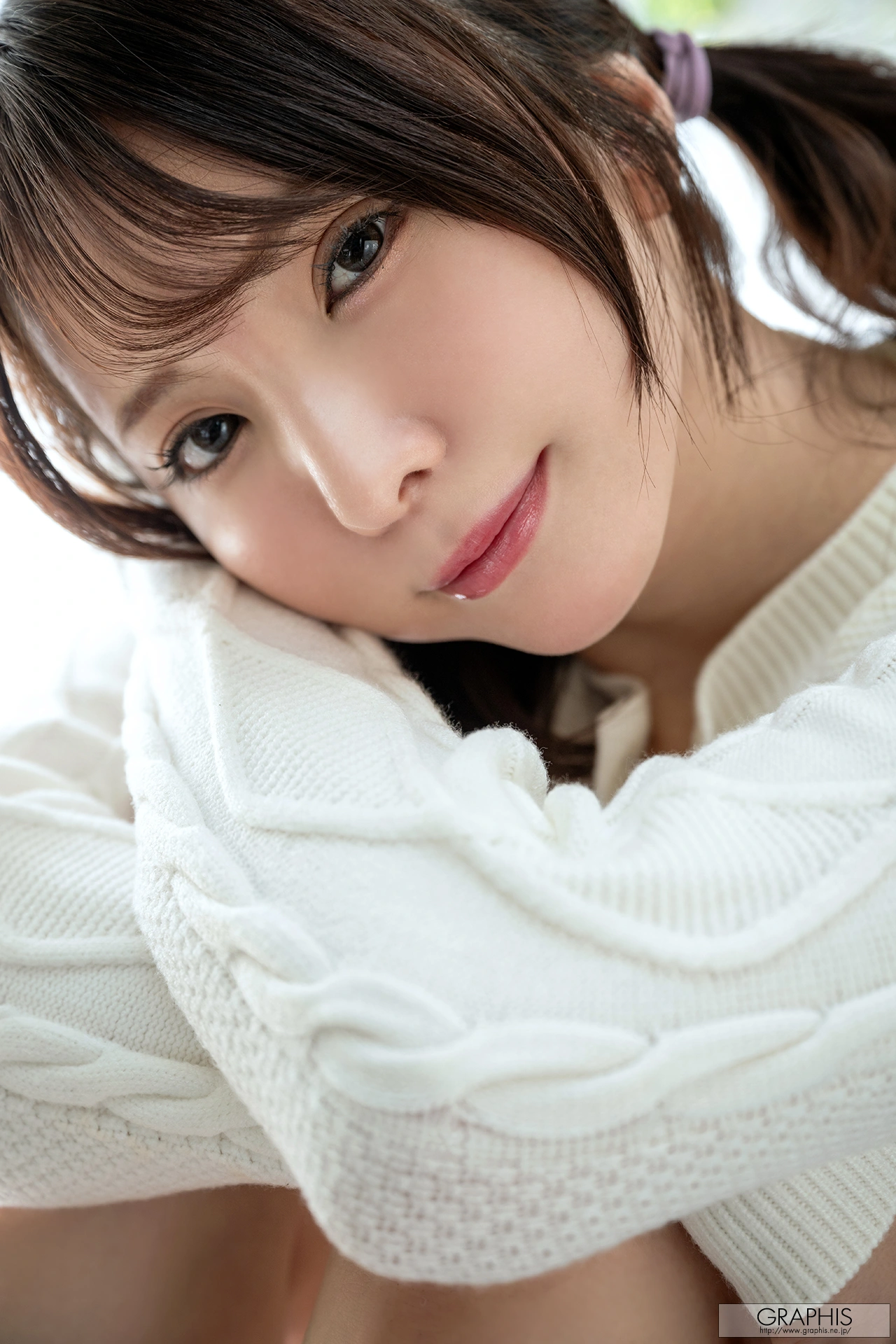 Yuuka Niizuma 新妻ゆうか, Graphis First Gravure Vol.04