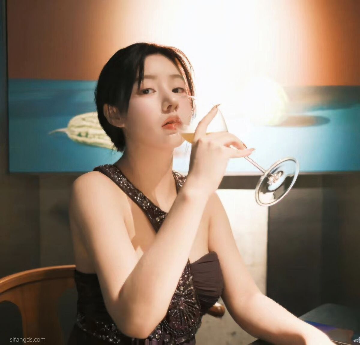 Sha Le Mei Xiao Cang Lao Shi 莎乐美小苍老师 – 网红外围 最新私密群门槛福利 Part02 (61P)