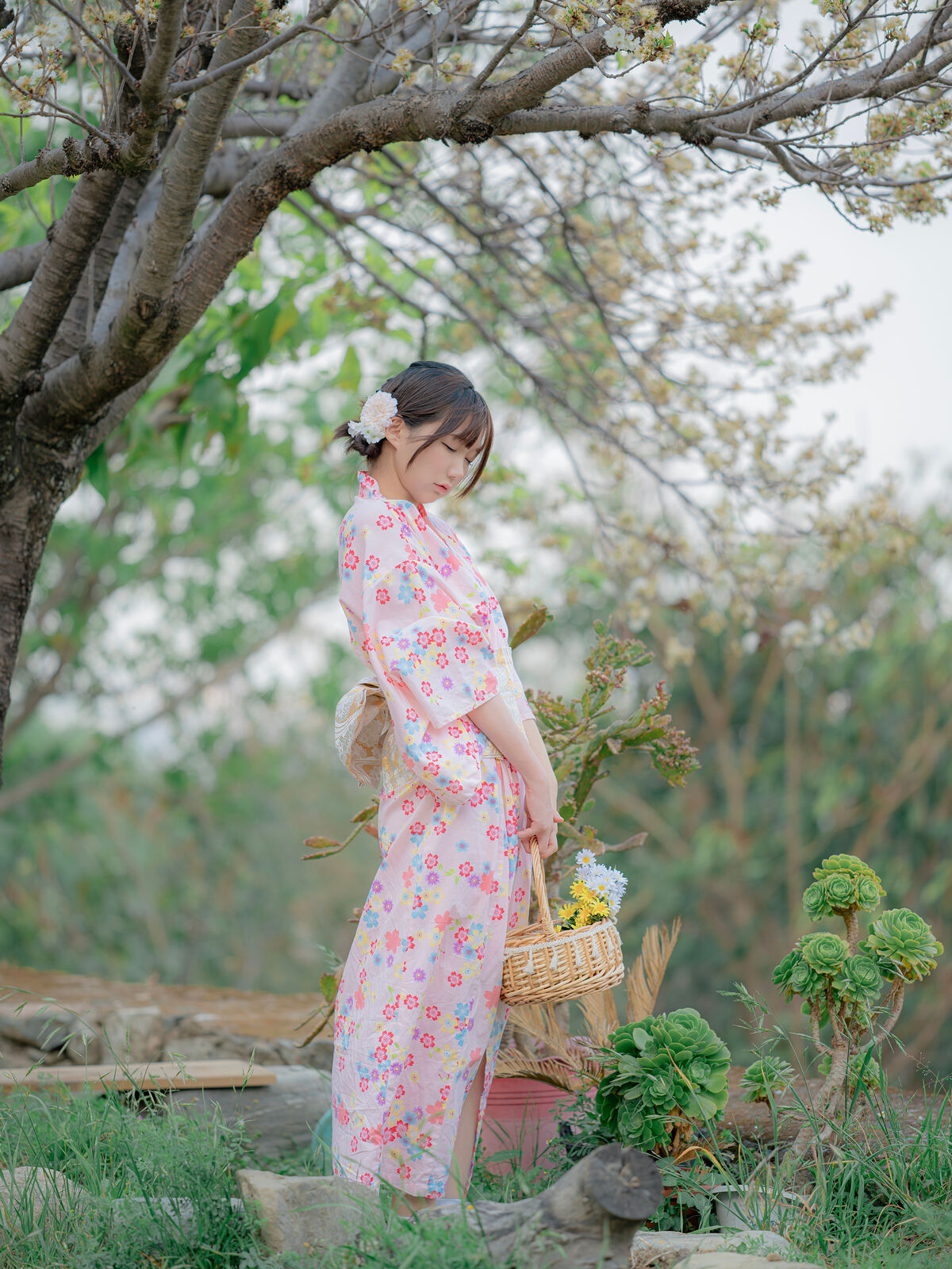 Coser@Nagisa魔物喵 – 2025年04月打包合集 Part02 (73P)