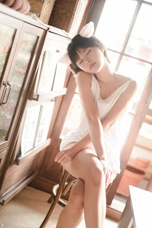 [PINK] U.Hwa (은유화) – My Cat