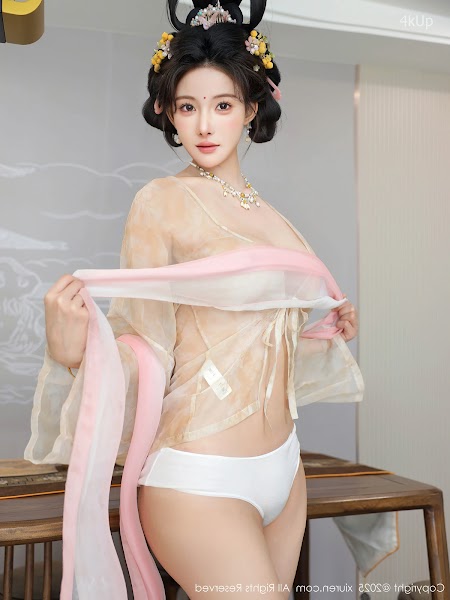 XIUREN No.10645 梨霜儿