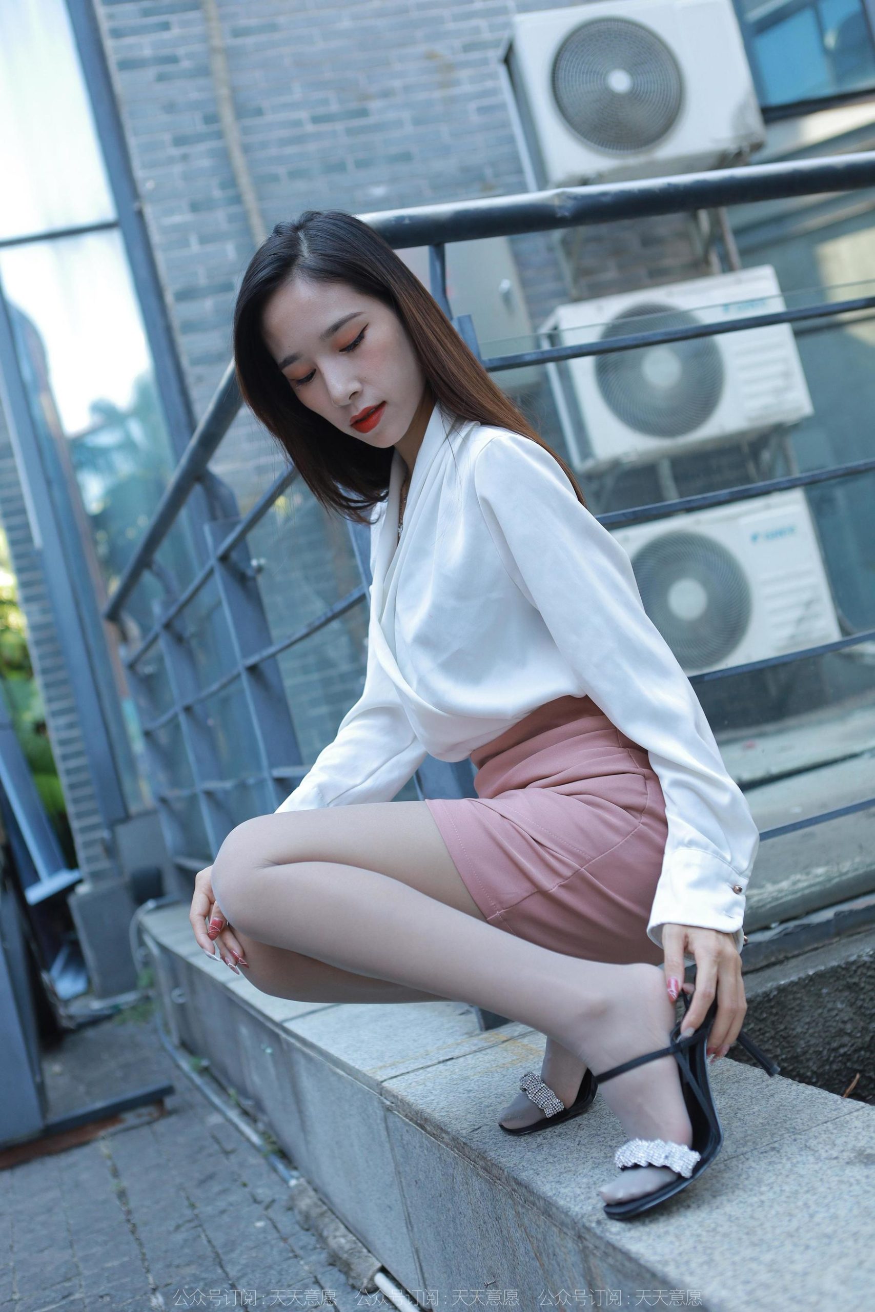 IESS异思趣向 - 模特：美子 《街角的爱人》