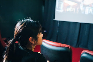 [Loozy] Sonson (손손) – Cinema Girl (+S.Ver)
