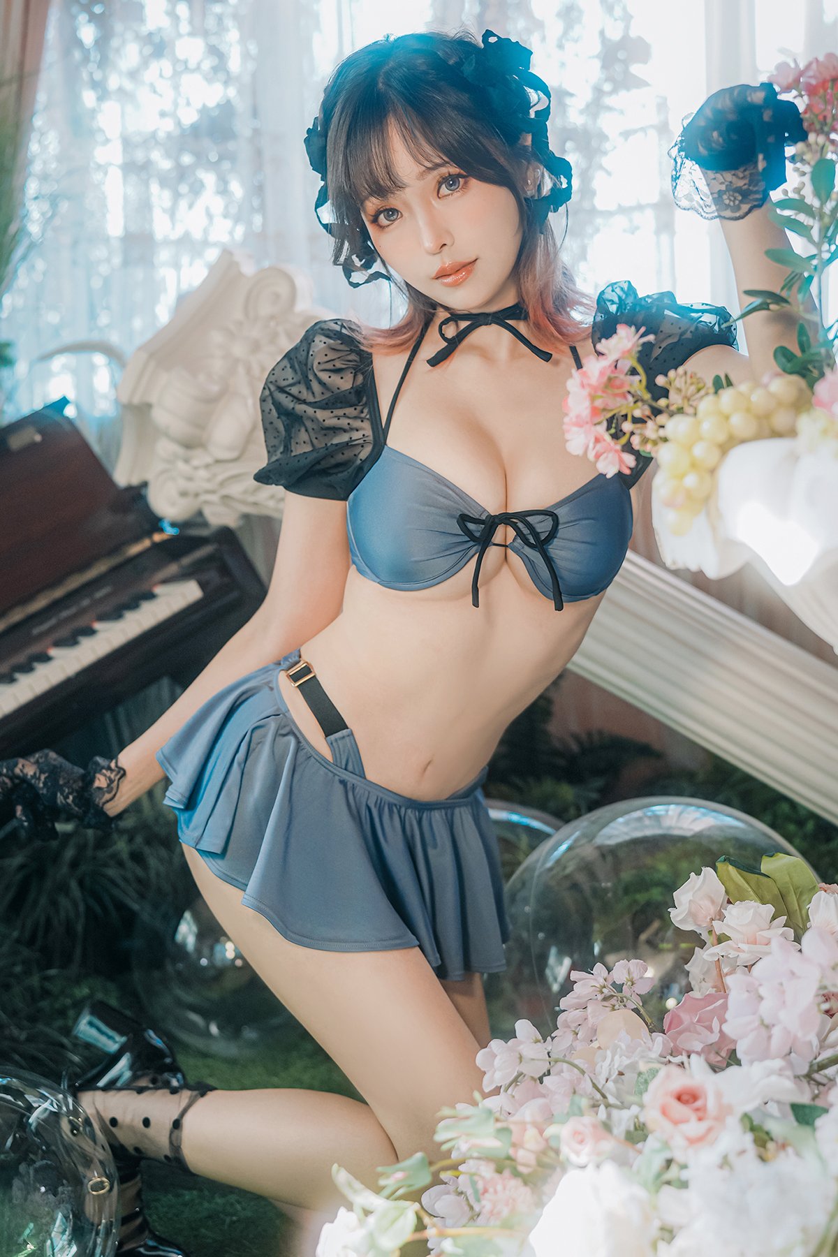 Coser@Ely_eee ElyEE子 – Fairytale Wonderland 童話仙境 (44P – 3V)