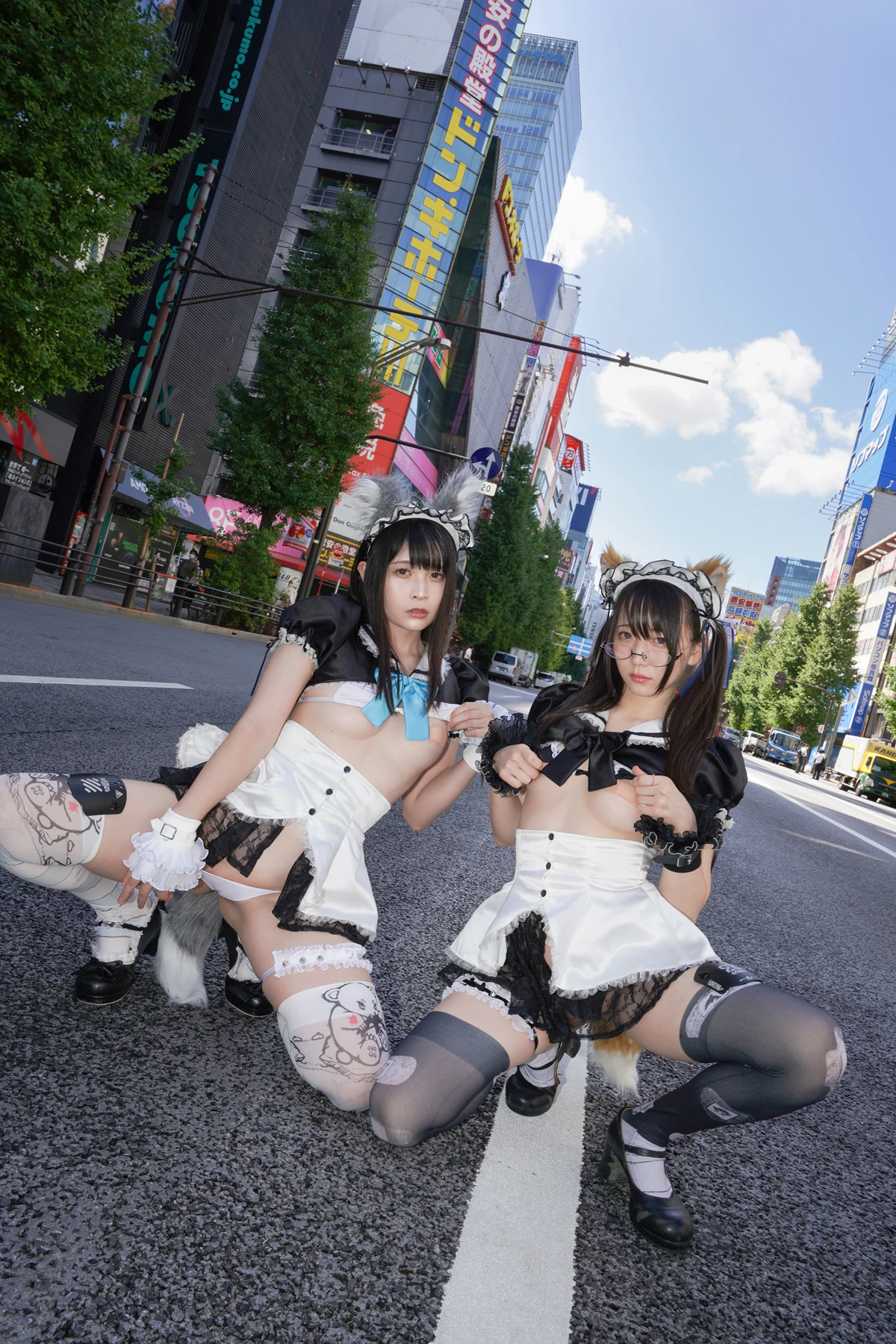 Sui Utatane うたたね翠, Mizuna Shione 水那しおね, 写真集 「野生のメイドがあらわれた！」 Set.02