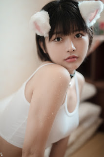 [PINK] U.Hwa (은유화) – My Cat