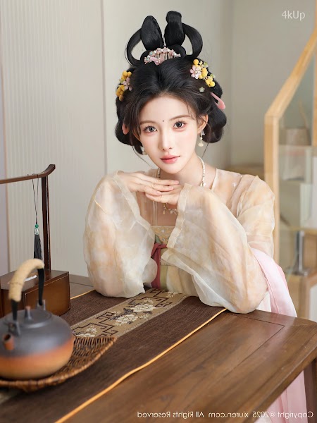 XIUREN No.10645 梨霜儿