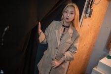 [BLUECAKE] Jinju – The Back Stage No.3 (+RED.Ver)
