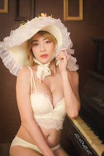 LENS LENS Photography P1