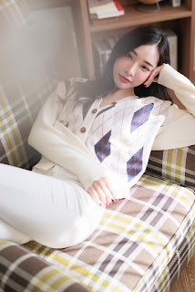 SiS Magazine P3