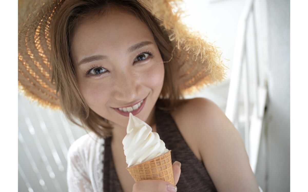 JP Kami Anna 加美杏奈 – 週刊現代デジタル写真集 隣の部屋の美脚お姉さん プレミアムヌードシリーズ (66P)