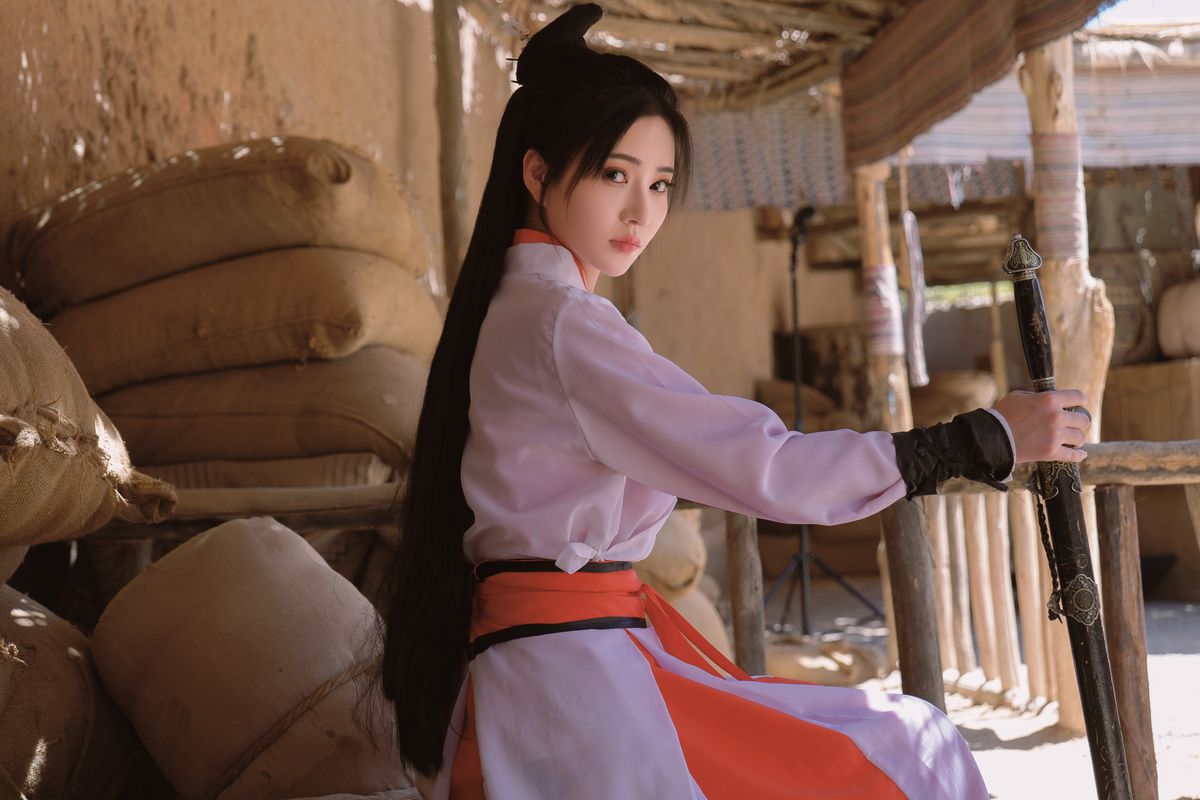 Coser@年年Nnian – 青丝诀 (81P)