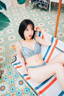 [Loozy] Son Ye-Eun (손예은) – Summer Caravan