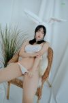 Song Hana (송하나) x BBUTTERMILK – HANA’s Room