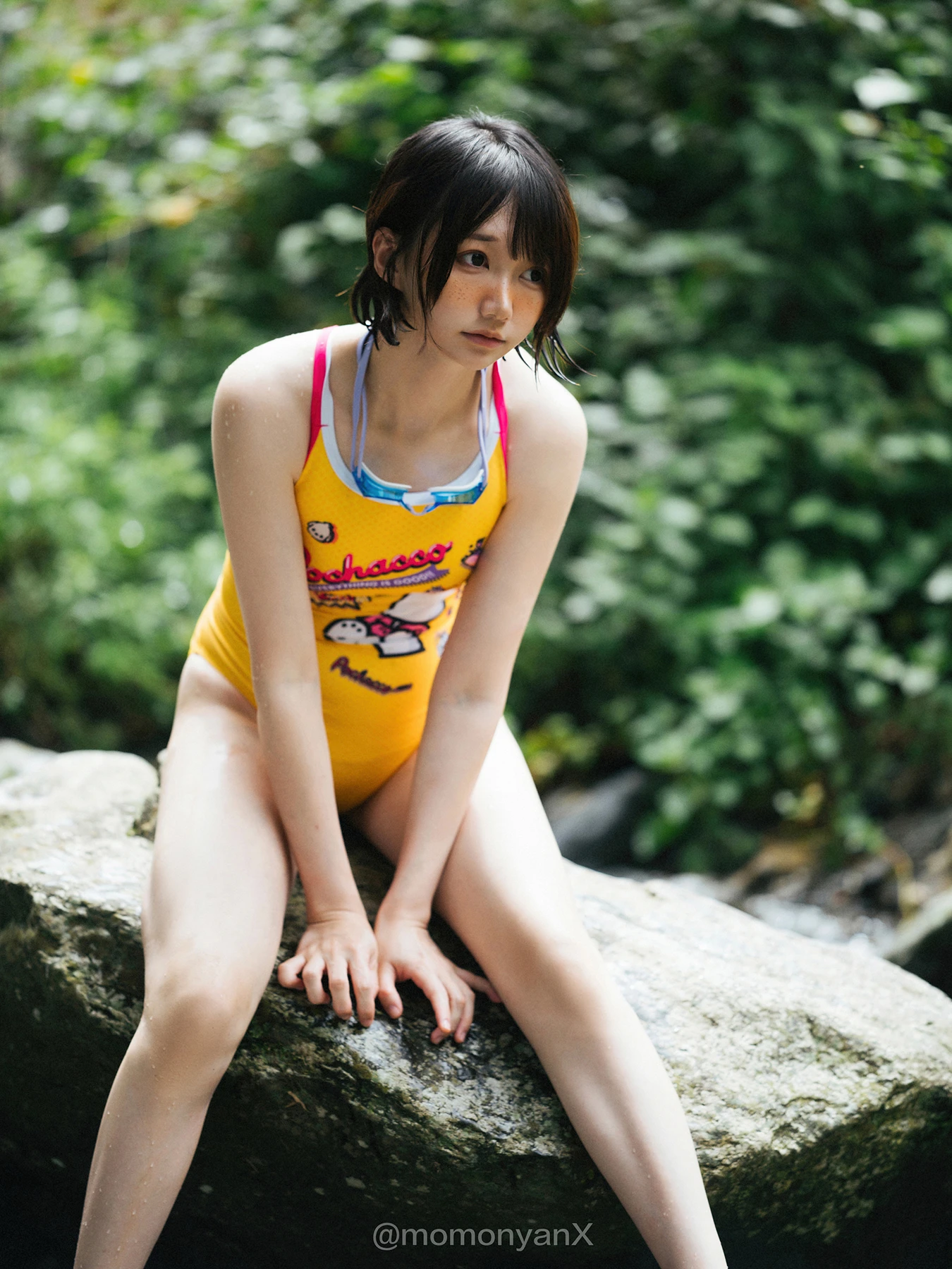 Shizuku しずく, 写真集 Fantia 原魔物喵 「夏の小川」 Set.01