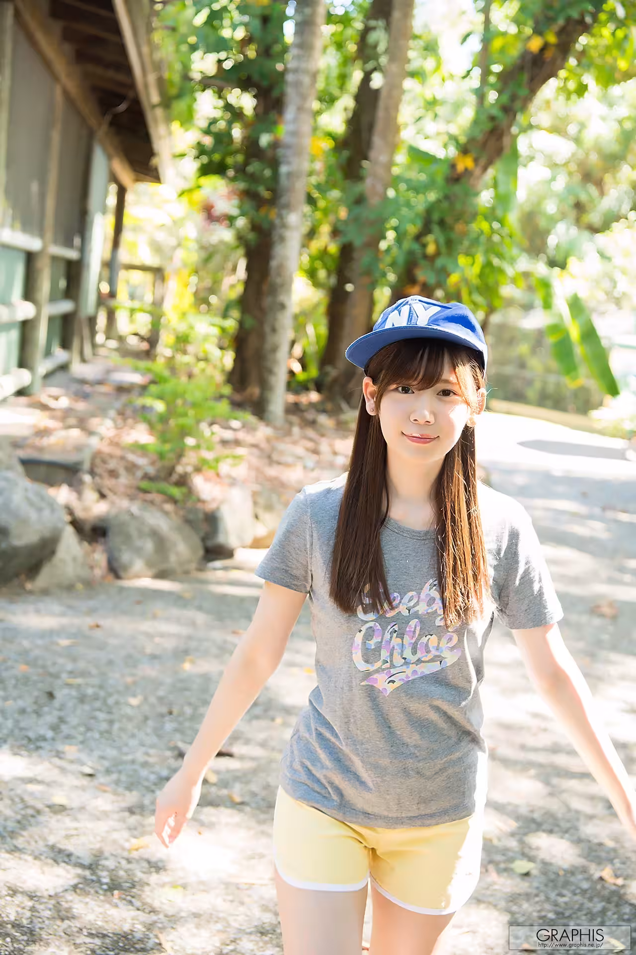 [明里つむぎ] 外型超甜 放送養好身材 (31 Photos)