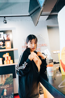 [Loozy] Sonson (손손) – Cinema Girl (+S.Ver)