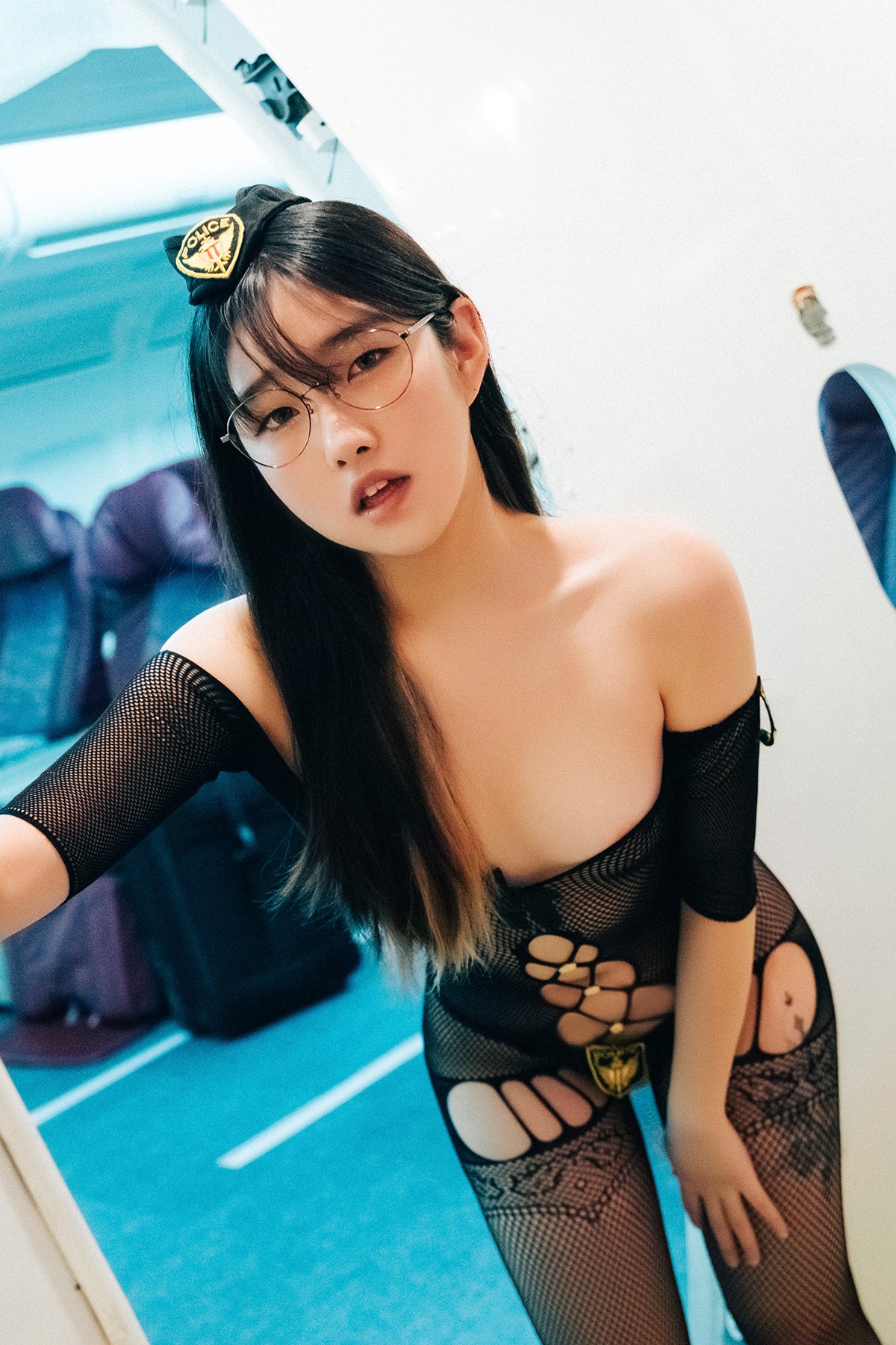 Loozy Sonson 손손 – Night Flight B