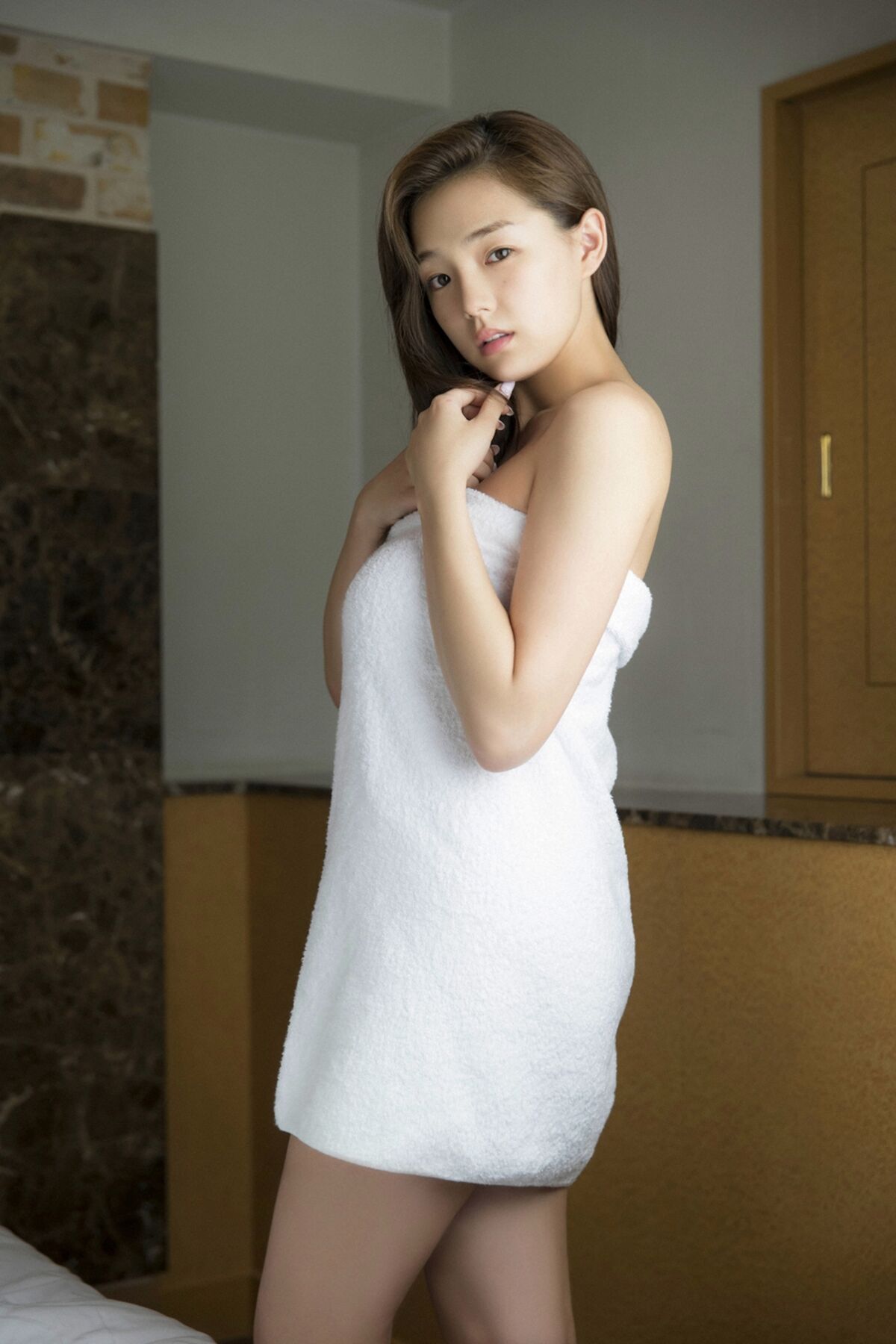 YS Web 2019-10-23 Vol.860 Shinozaki Ai 篠崎愛 – 歴代最強グラビアレジェンド、お蔵出し Part2