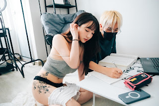 [Loozy] Son Ye-Eun (손예은) – Private Tutor + S.Ver