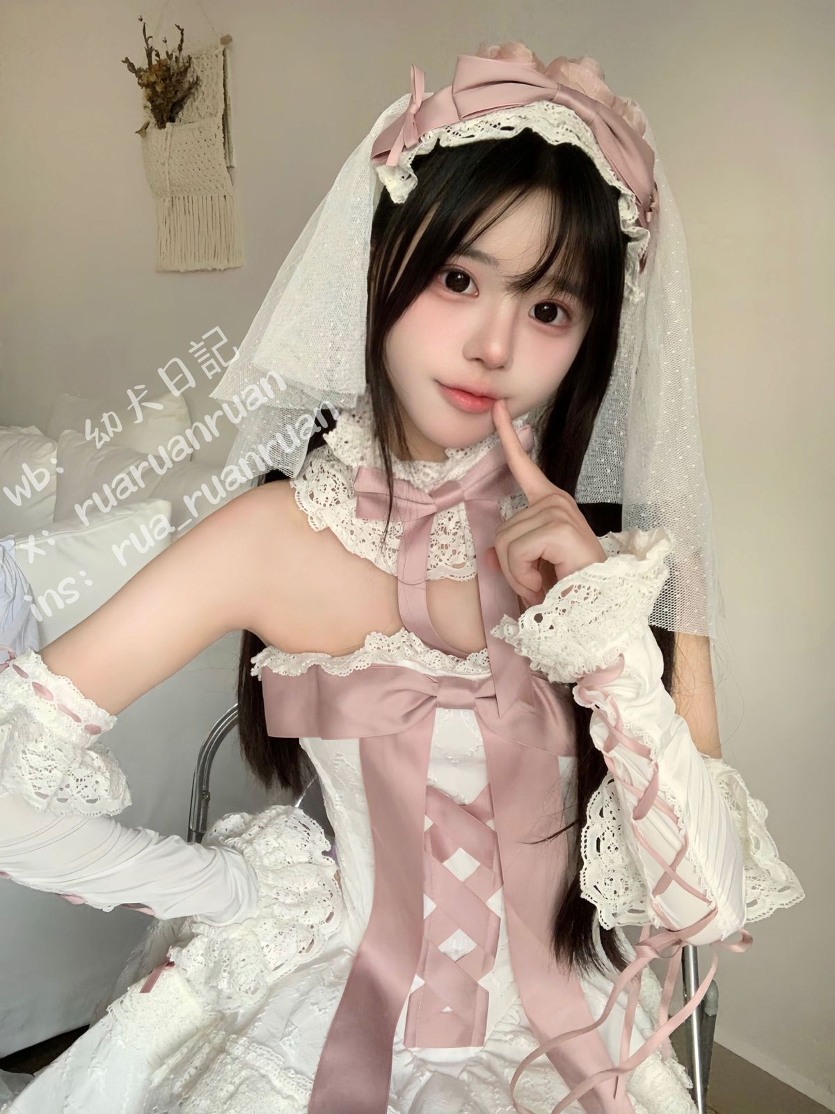 Coser@rua阮阮 – 初恋缎带 (19P)